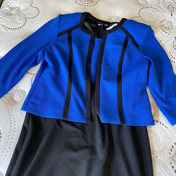 Suit and dress - Picture 2 of 6